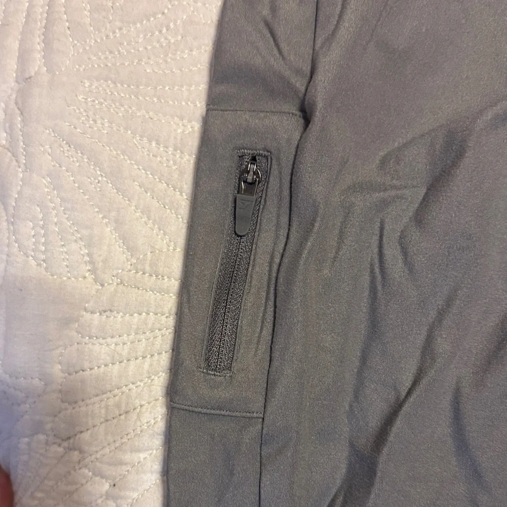 Gymshark Gray Leggings - Picture 5 of 5